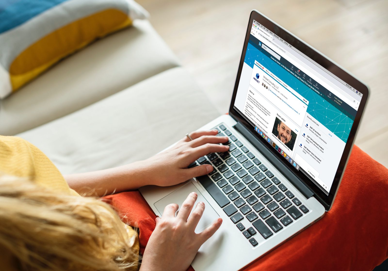 Build a LinkedIn Profile Recruiters Notice